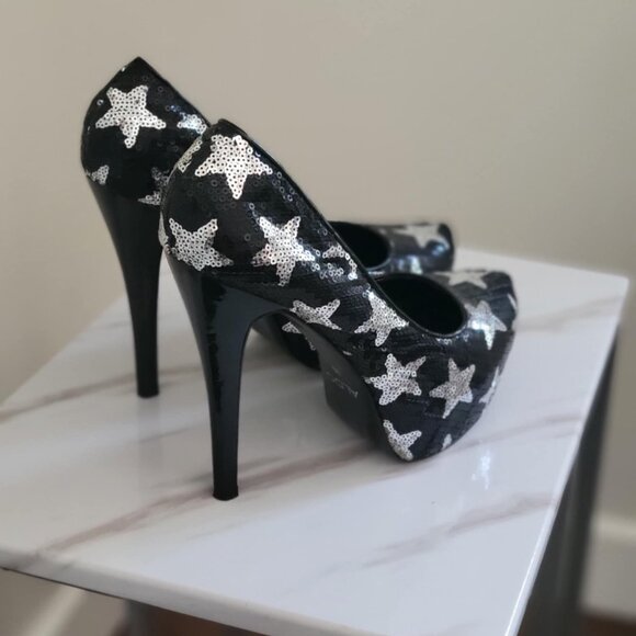 Black & Silver Glitter Wedge Heels – Star Pattern /Escarpins compensés noirs et - Picture 1 of 4